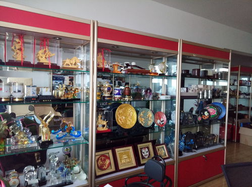 回饋老顧客低價出售圖片中所有商品,消息真實,可上門來購